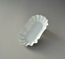 Schalen aus Pappe